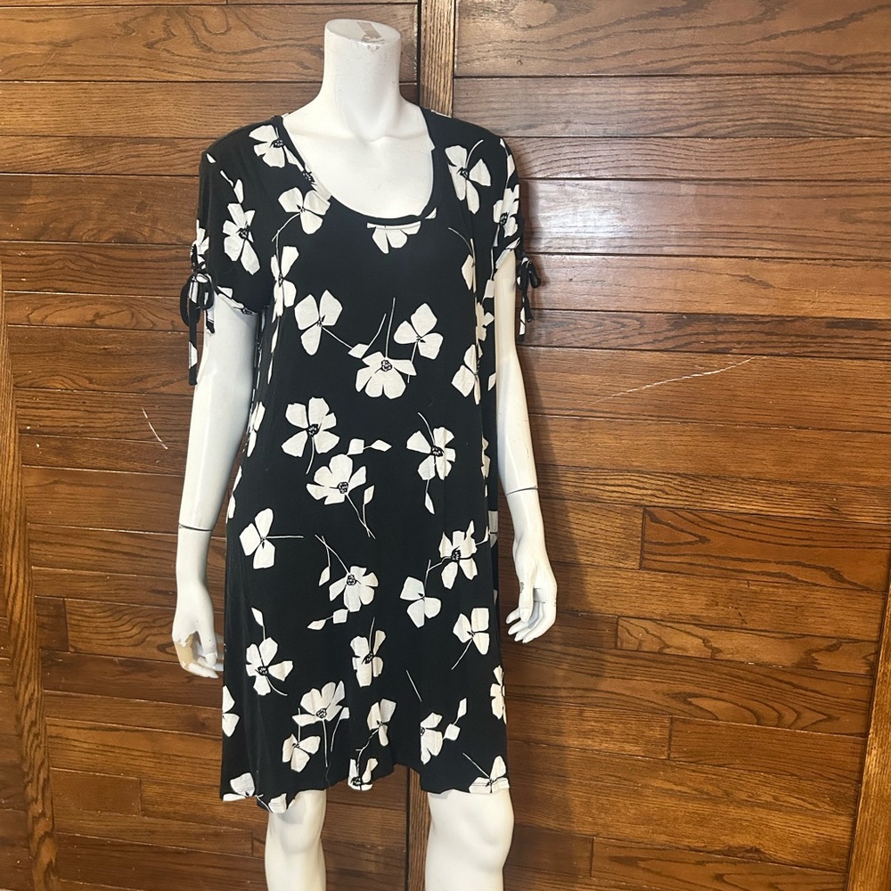 Floral Black and White Mini Dress